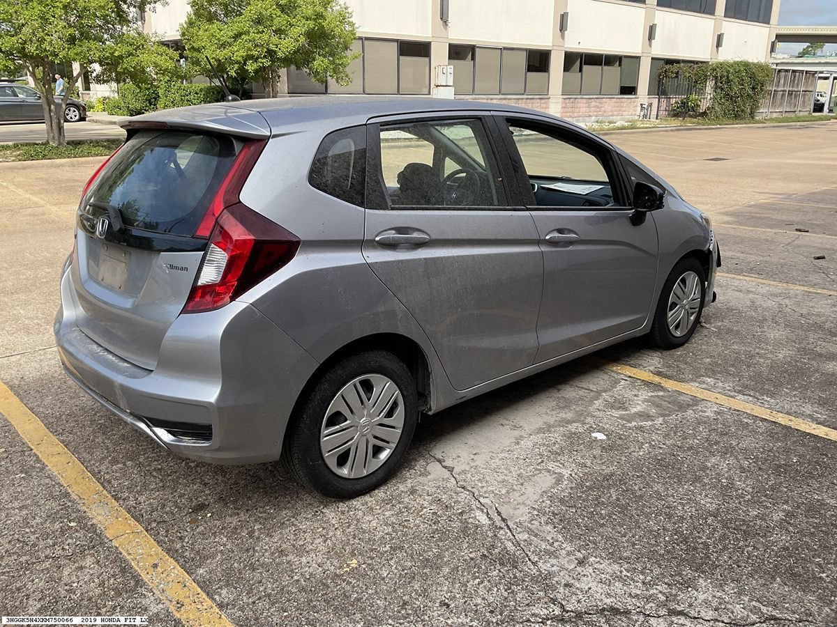 Used 2019 Honda Fit LX image 6