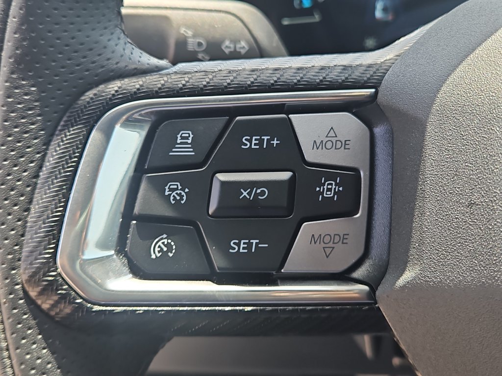 Used 2024 Ford Mustang GT Premium RWD image 17