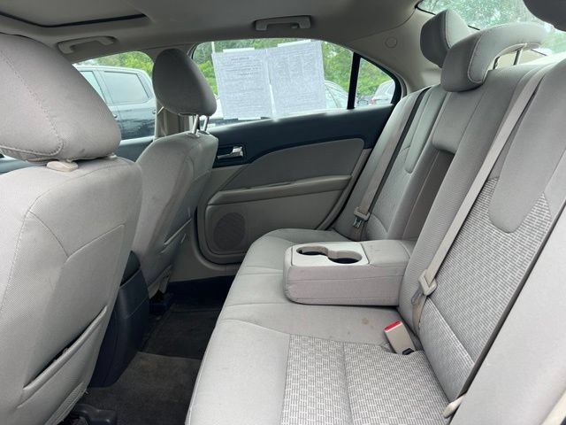 Used 2011 Ford Fusion SE w/ 202A Rapid Spec Order Code FWD image 10