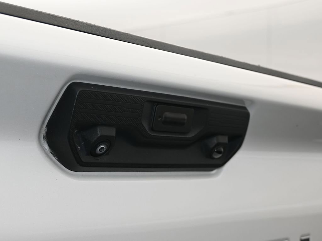 Used 2024 Chevrolet Silverado 2500 LTZ image 39