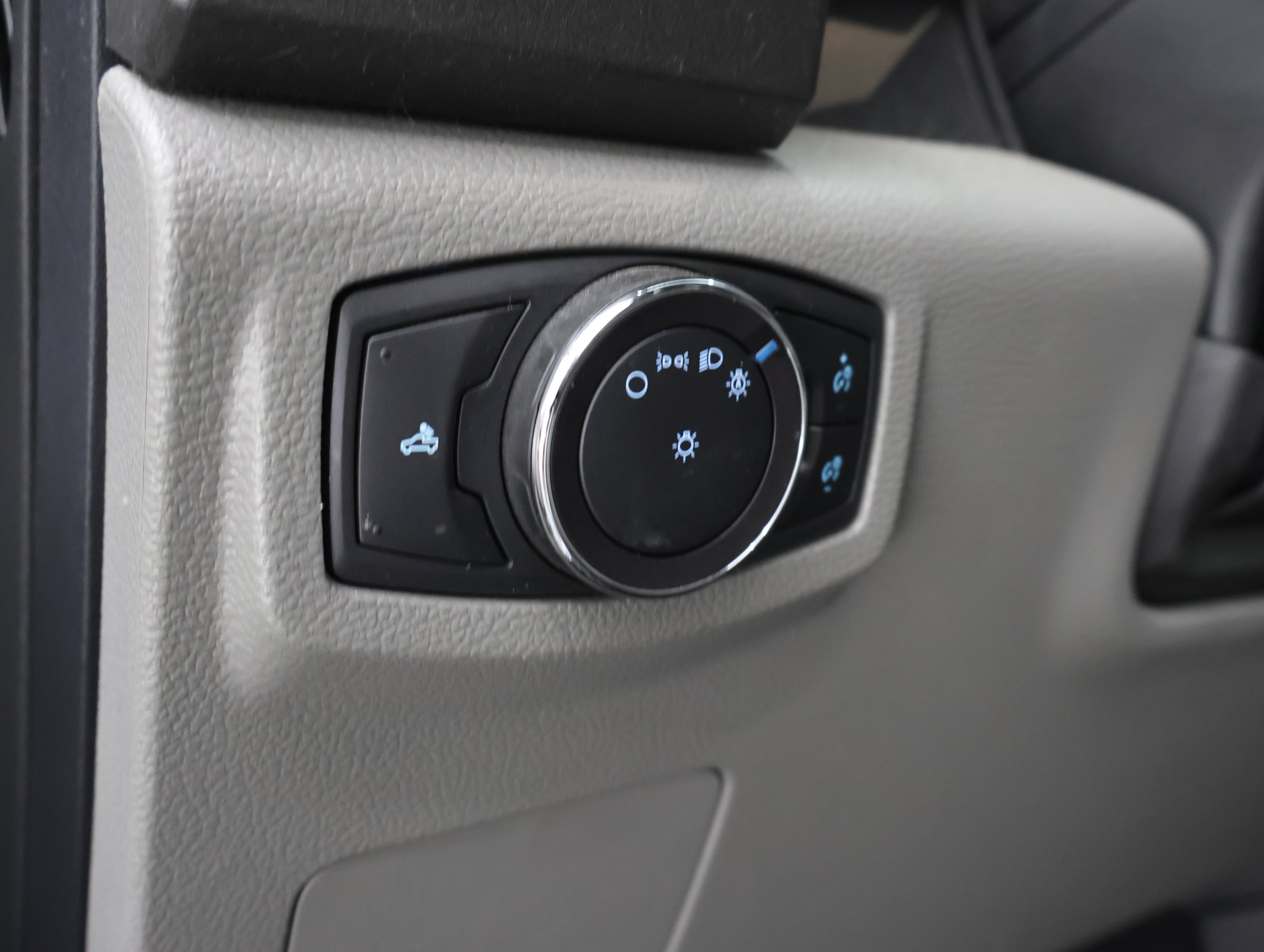 Used 2019 Ford F250 XL w/ STX Appearance Package AWD/4WD image 42