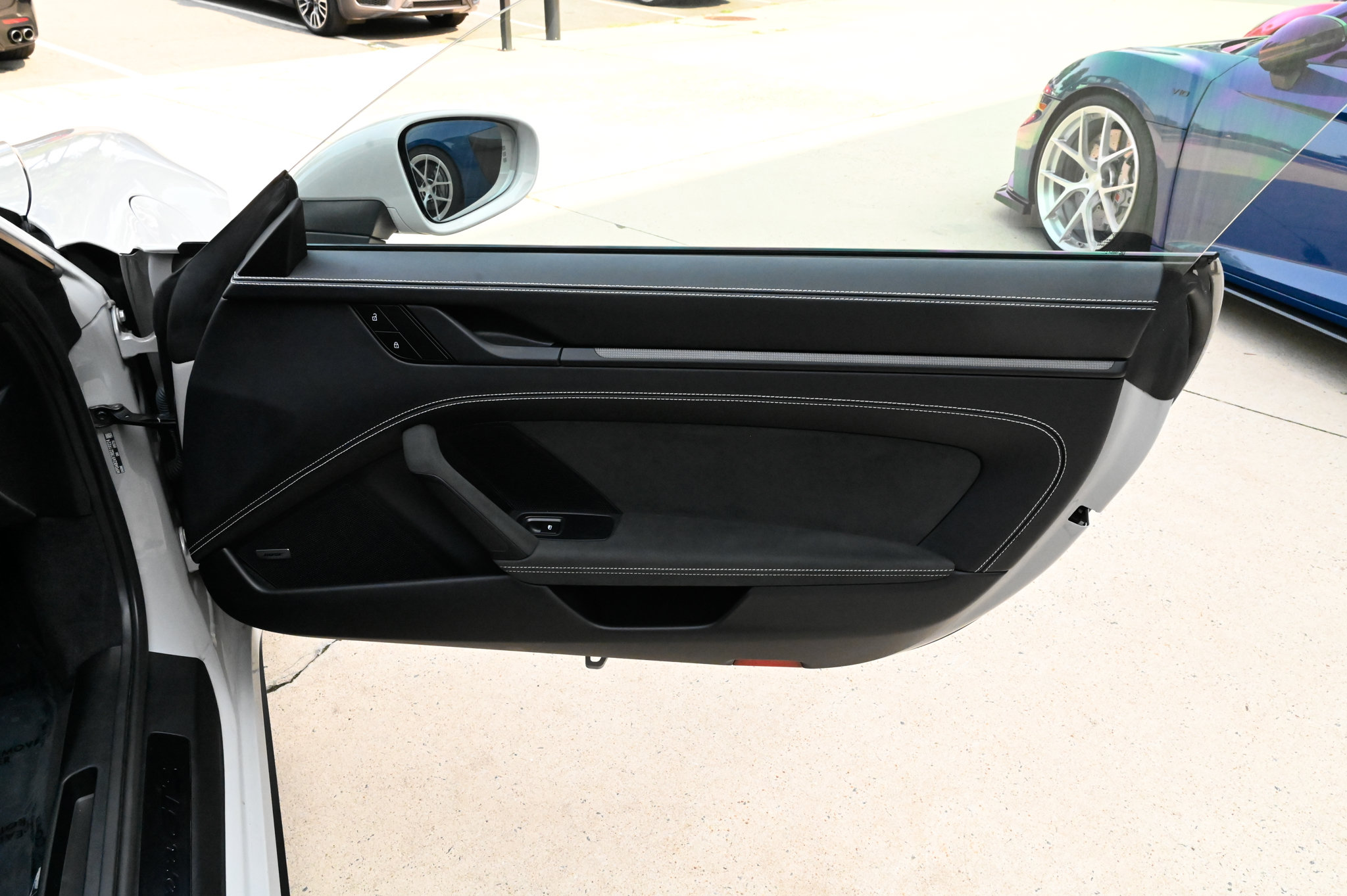 Used 2024 Porsche 911 Carrera GTS RWD image 40