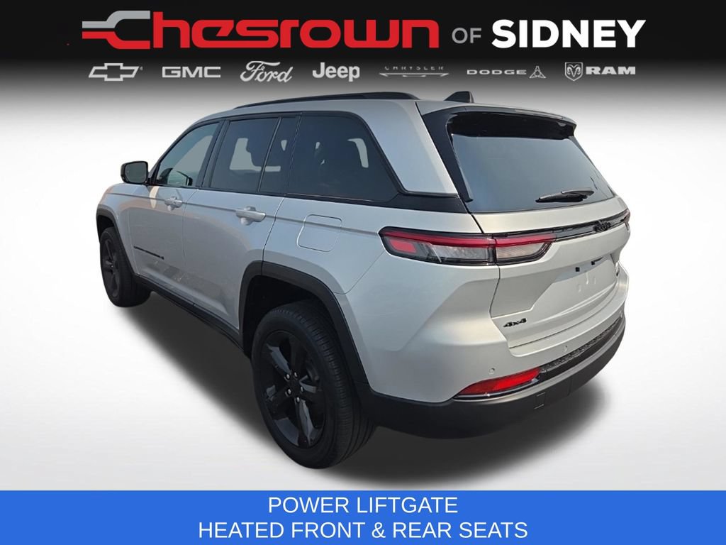 Used 2024 Jeep Grand Cherokee Limited w/ Black Appearance Package AWD/4WD image 7