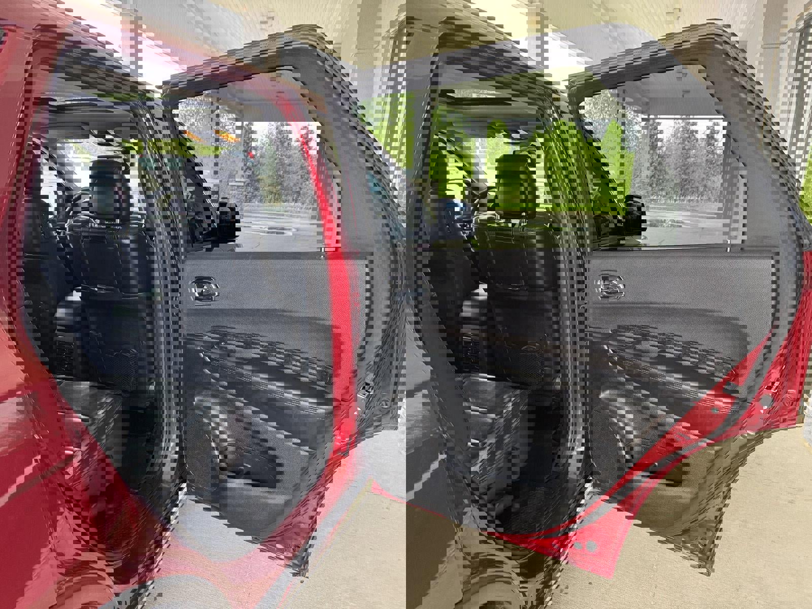 Used 2014 Dodge Durango Limited AWD/4WD image 29