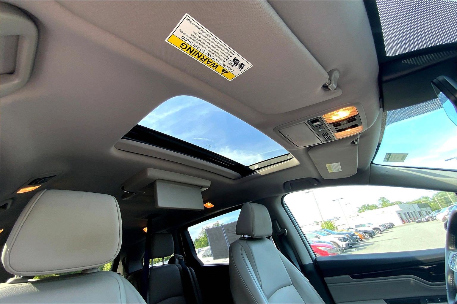 Used 2023 Honda Odyssey Touring image 26