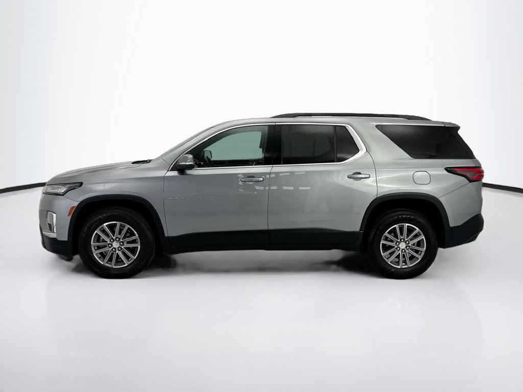 Used 2023 Chevrolet Traverse LT FWD image 8
