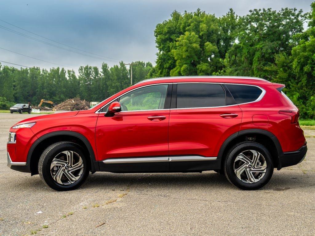 Used 2023 Hyundai Santa Fe SEL w/ Premium Package AWD/4WD image 5