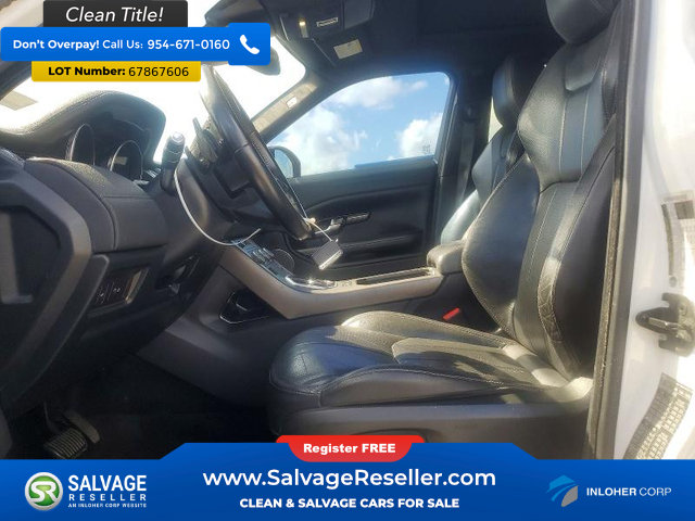 Used 2018 Land Rover Range Rover Evoque SE AWD/4WD image 9