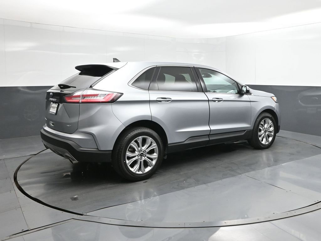 Used 2024 Ford Edge Titanium AWD/4WD image 11