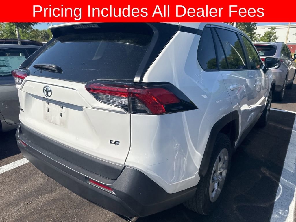 Used 2024 Toyota RAV4 LE FWD image 4