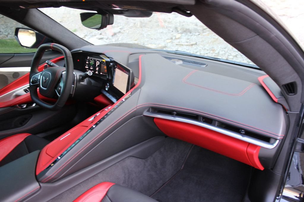 Used 2024 Chevrolet Corvette Stingray Premium Conv w/ Z51 Performance Package RWD image 23