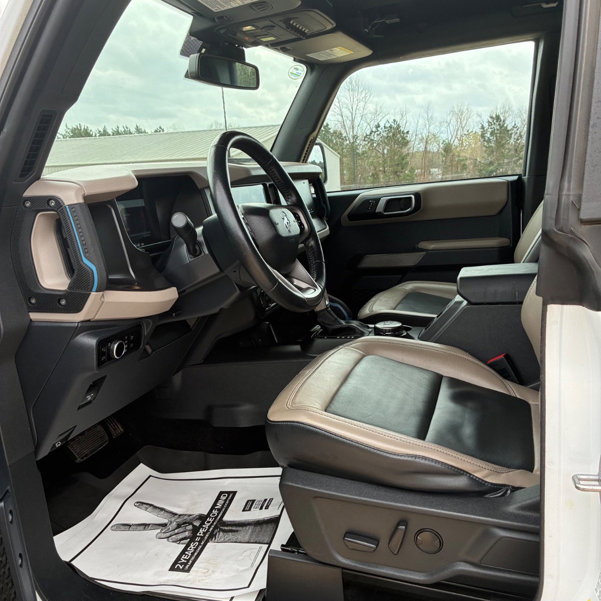 Used 2023 Ford Bronco Wildtrak AWD/4WD image 12