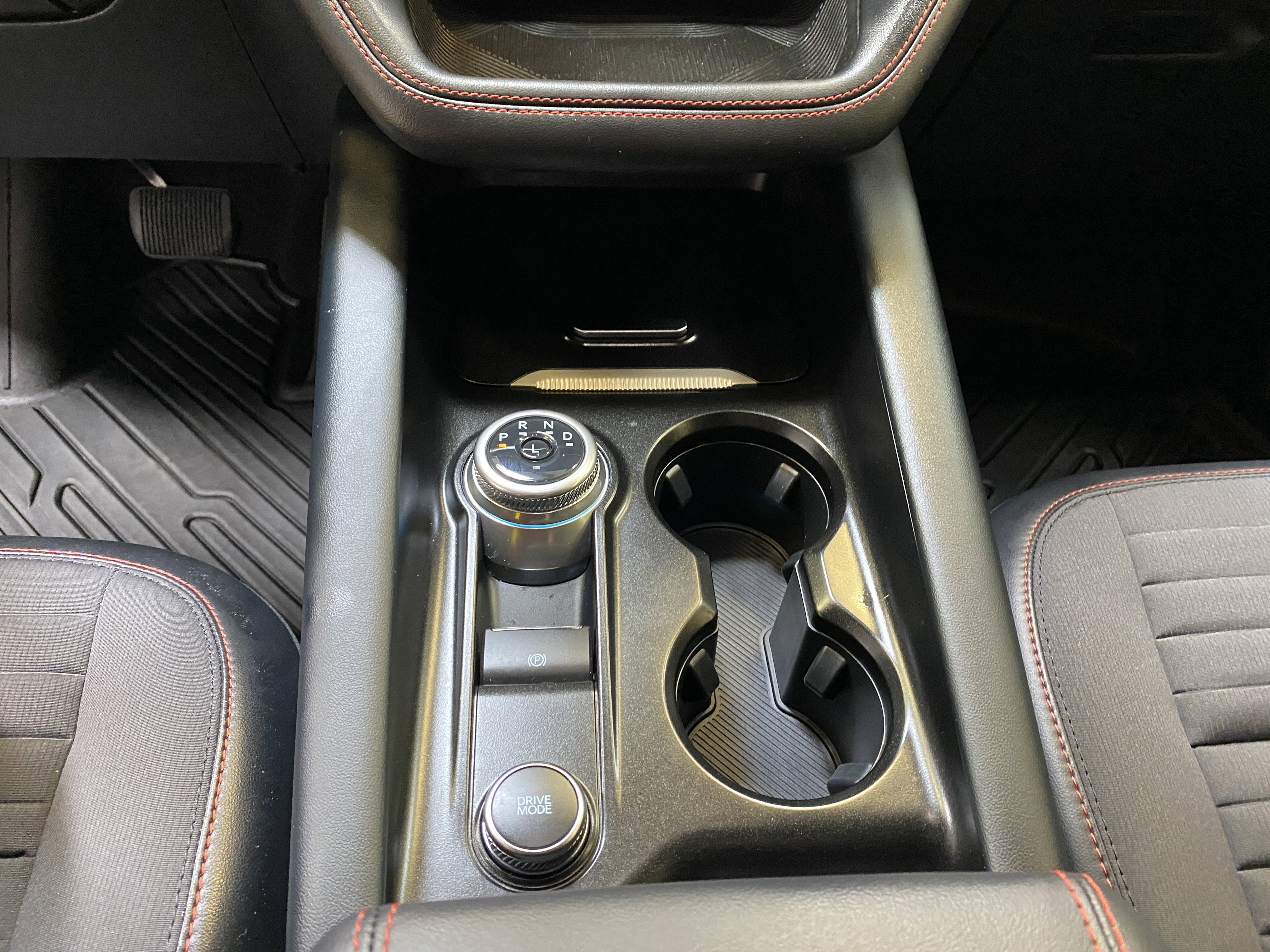 Used 2025 Ford Explorer ST-Line image 51