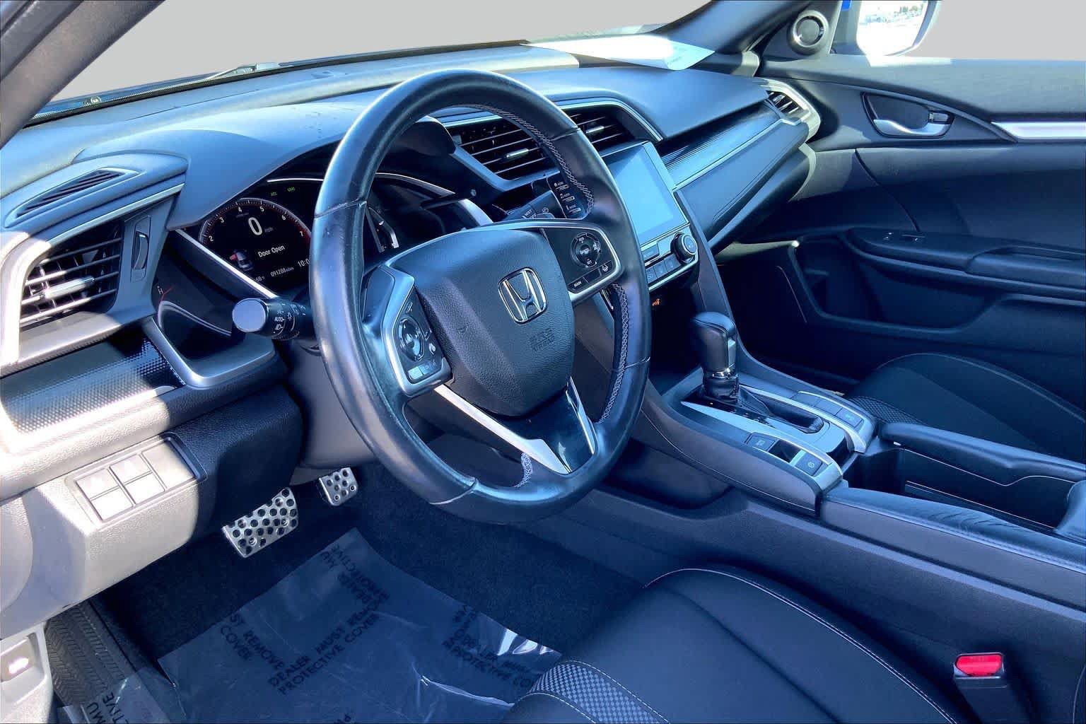 Used 2019 Honda Civic Sport image 17