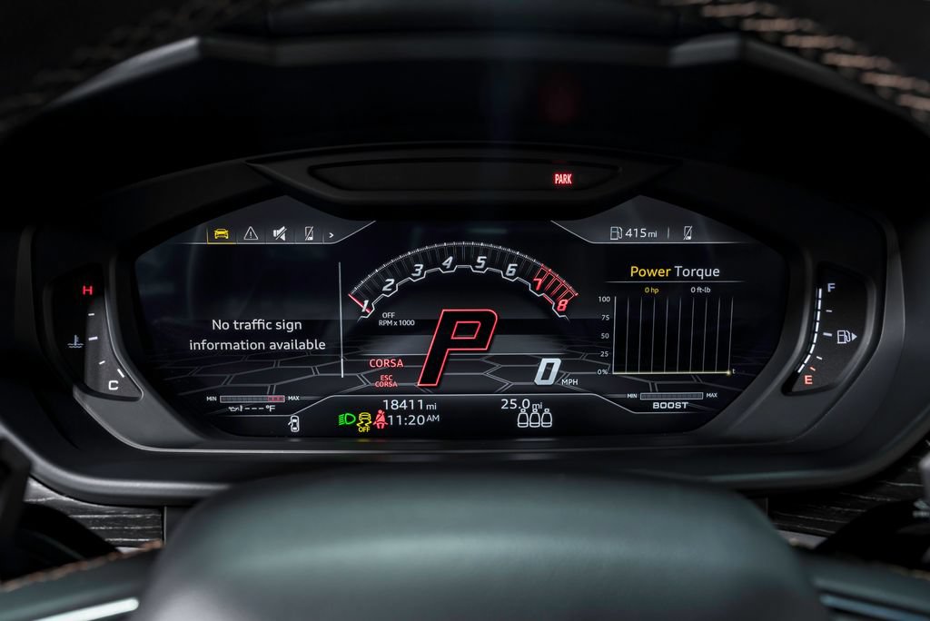 Used 2022 Lamborghini Urus AWD/4WD image 18