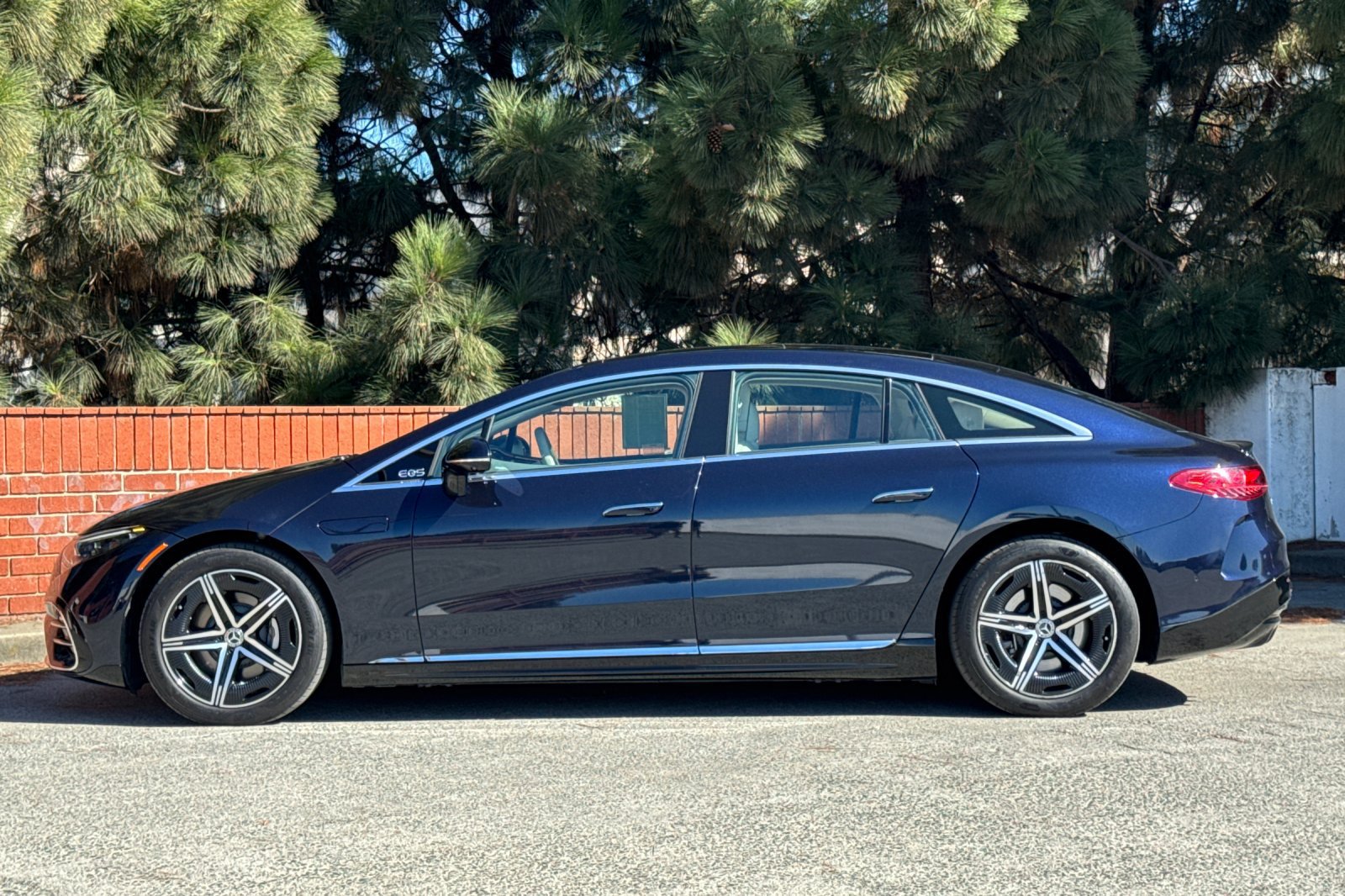 Certified 2024 Mercedes-Benz EQS 450+ 4MATIC Sedan image 7