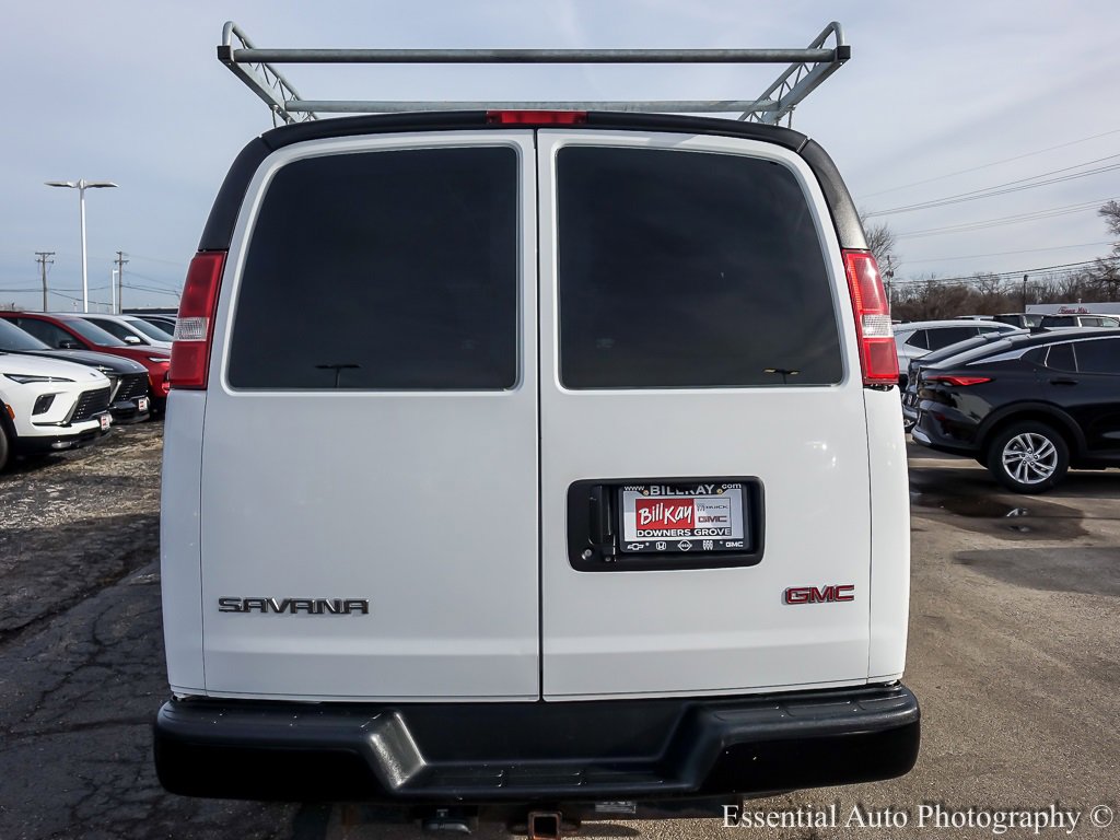 Used 2018 GMC Savana 3500 Extended w/ Driver Convenience Package image 6