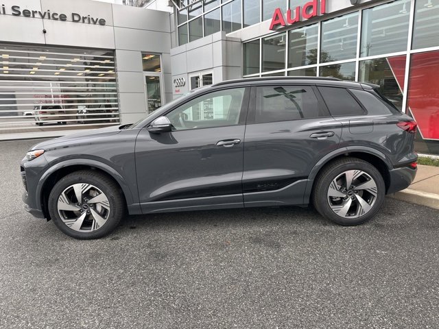 New 2025 Audi Q6 e-tron Premium Plus image 2