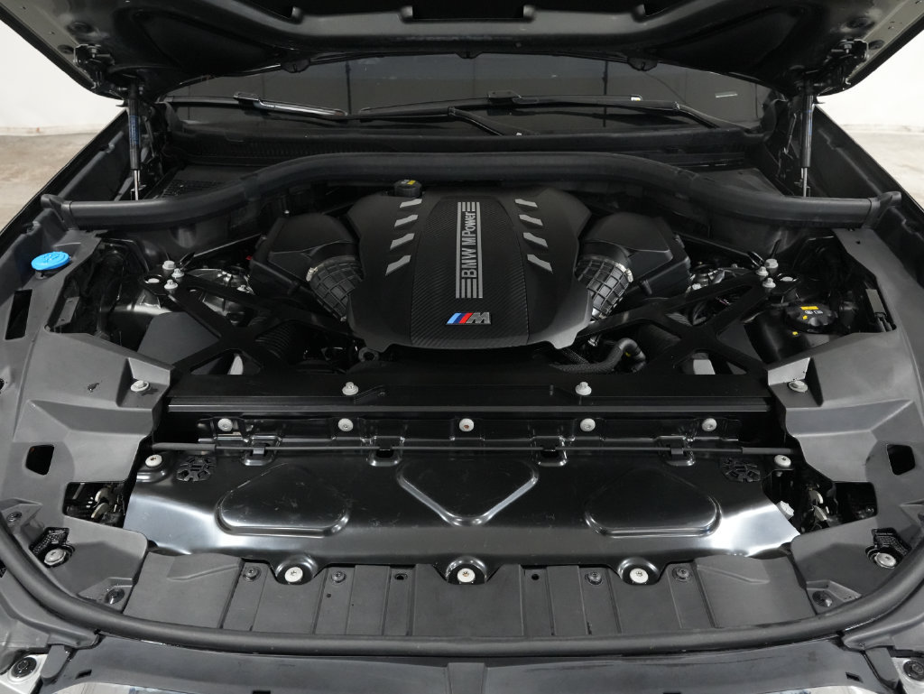 Used 2023 BMW X5 M w/ Executive Package AWD/4WD image 40