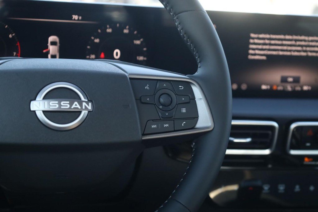 New 2026 Nissan Sentra SL w/ Floor Mat Package FWD image 9