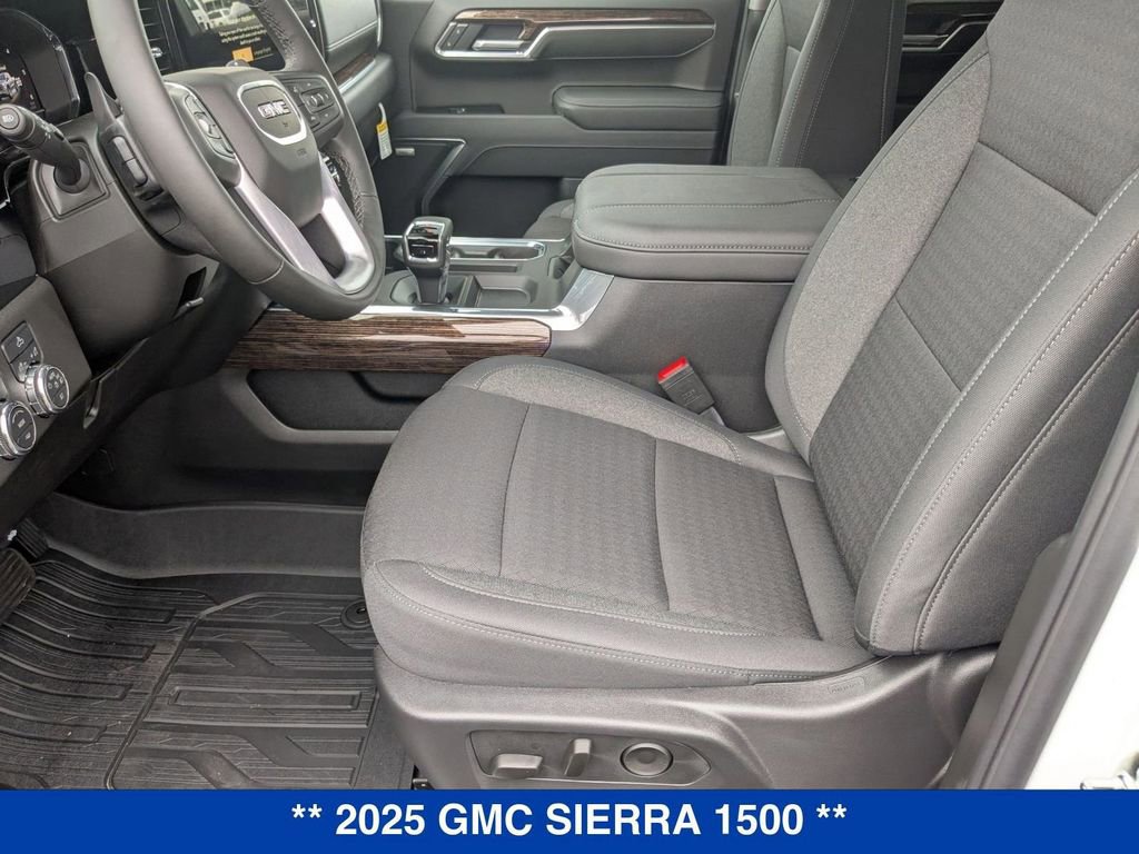 New 2025 GMC Sierra 1500 Elevation image 14