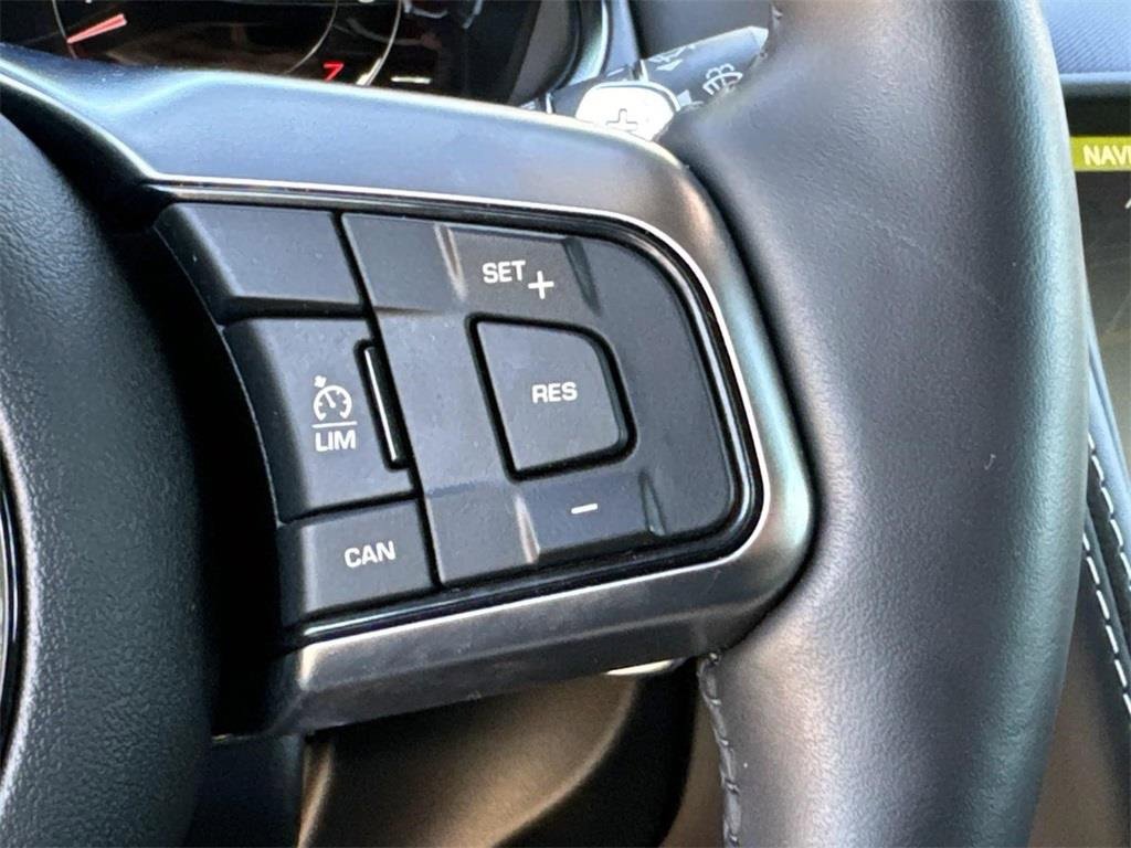 Used 2023 Jaguar F-TYPE R-Dynamic image 25