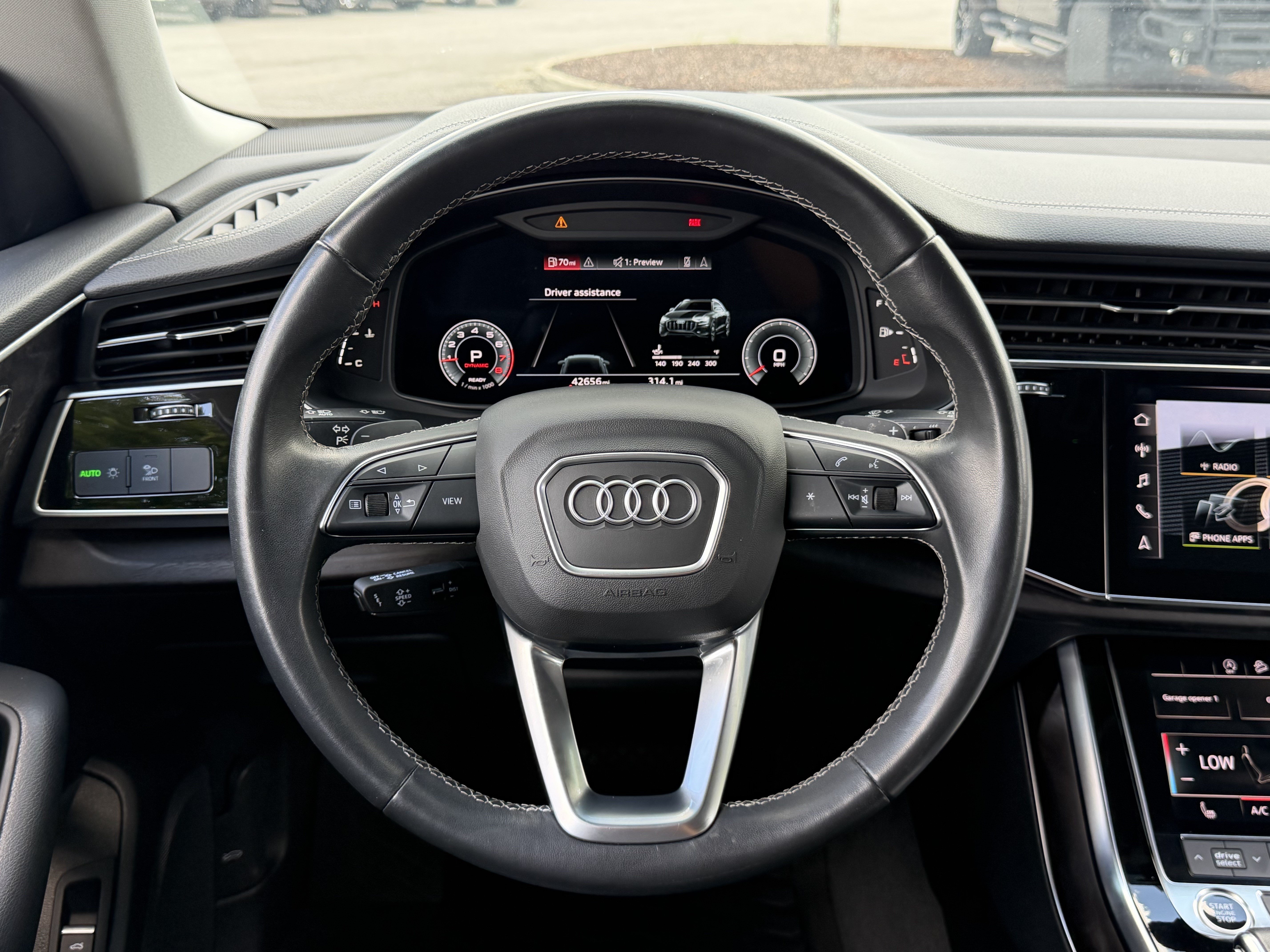 Used 2023 Audi Q8 Premium w/ Convenience Package AWD/4WD image 17