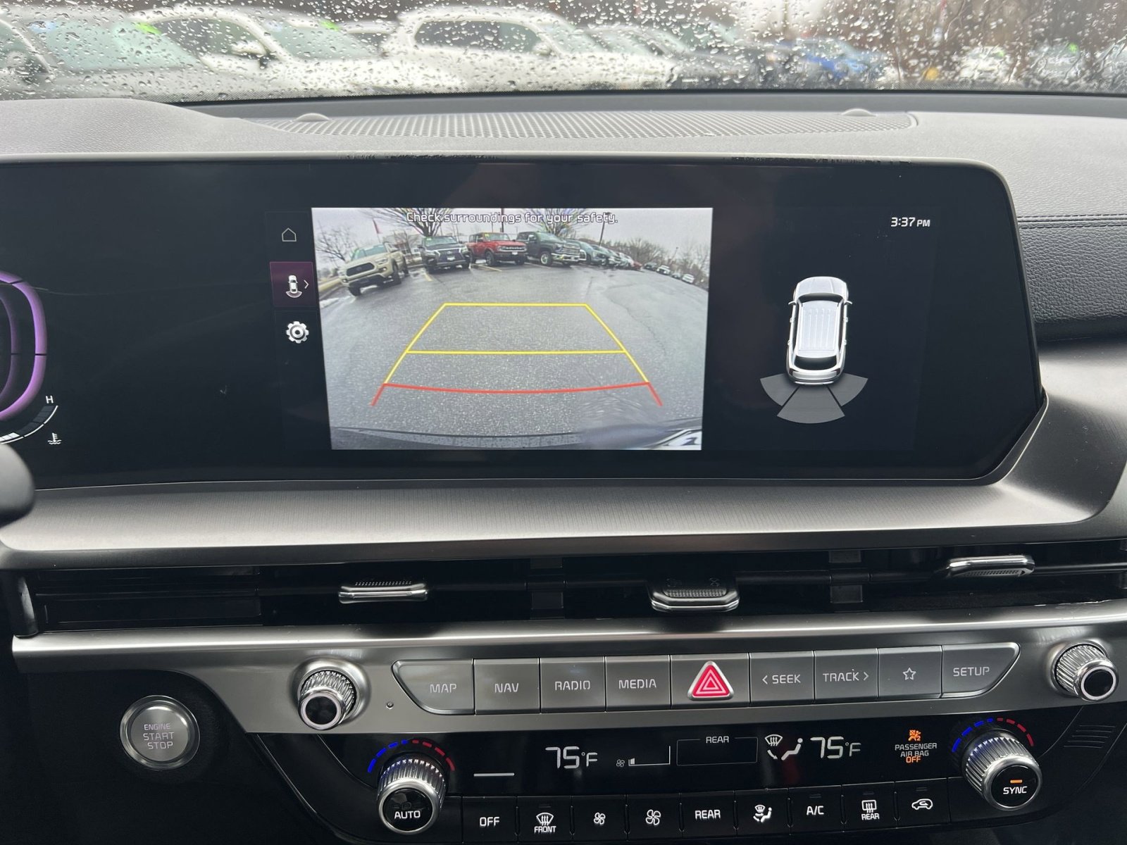 Used 2023 Kia Telluride LX image 18