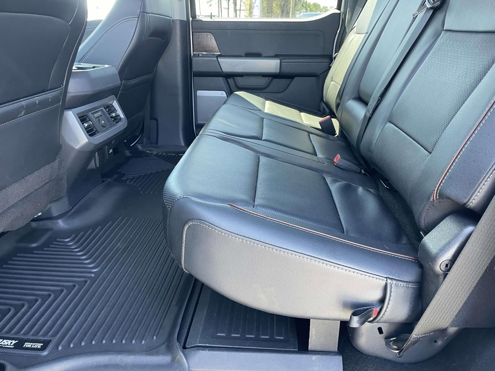 Used 2024 Ford F250 Lariat w/ Sport Appearance Package image 11