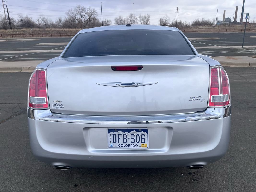 Used 2012 Chrysler 300 C image 6