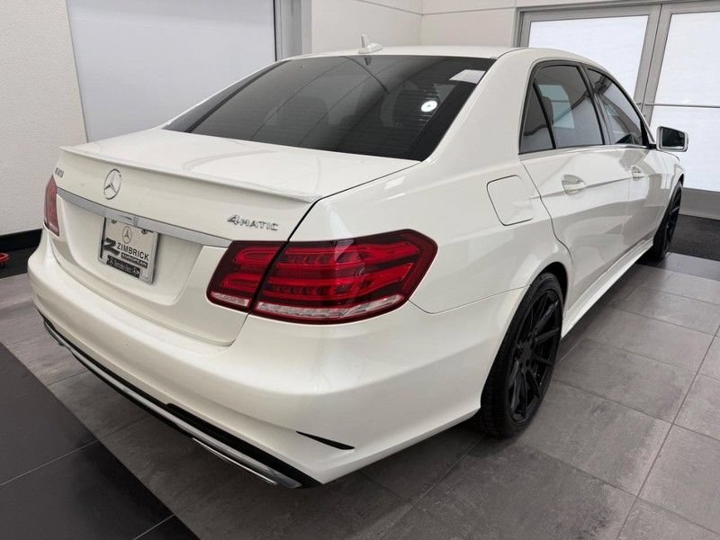 Used 2014 Mercedes-Benz E 350 4MATIC Sedan image 2