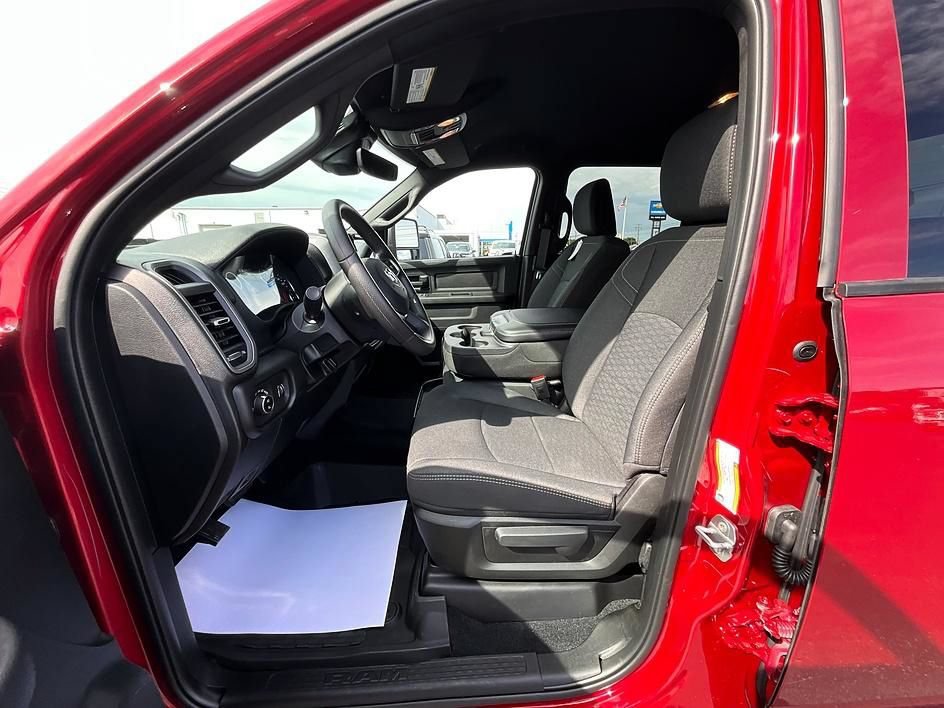 New 2026 RAM 2500 Warlock AWD/4WD image 14