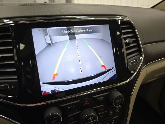 Used 2021 Jeep Grand Cherokee Overland image 16