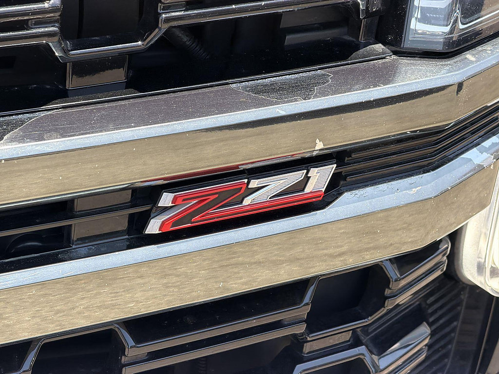 Used 2021 Chevrolet Tahoe Z71 w/ Z71 Off-Road Package AWD/4WD image 32
