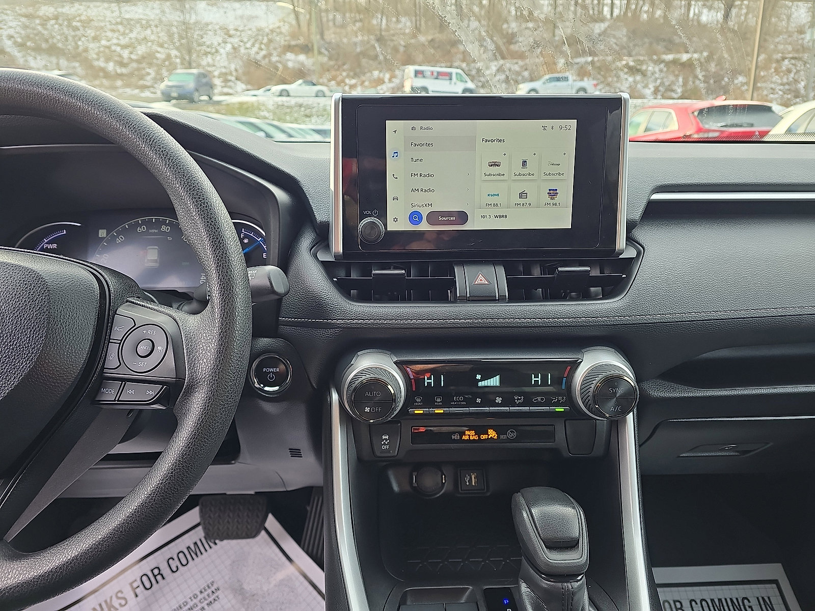 Used 2024 Toyota RAV4 AWD Hybrid image 19