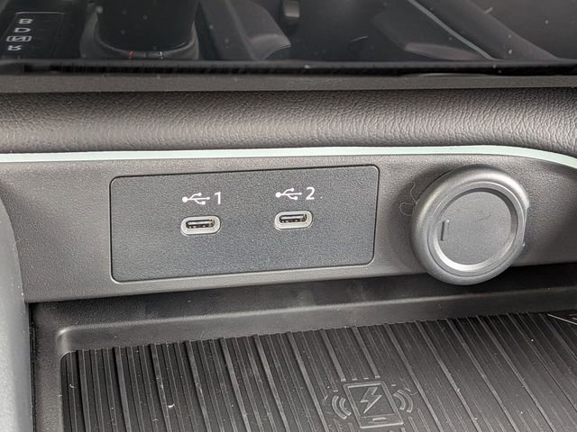 New 2026 Nissan Sentra SR w/ SR Premium Package FWD image 13