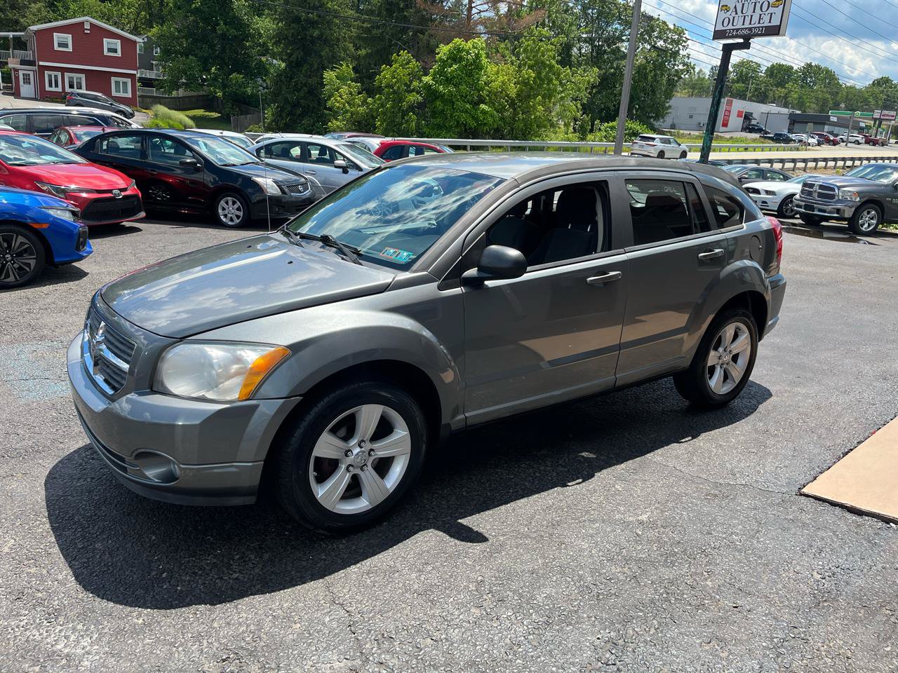 Used 2011 Dodge Caliber Mainstreet FWD image 9