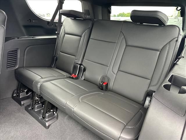 New 2026 GMC Yukon XL Denali w/ Denali Reserve Package AWD/4WD image 26