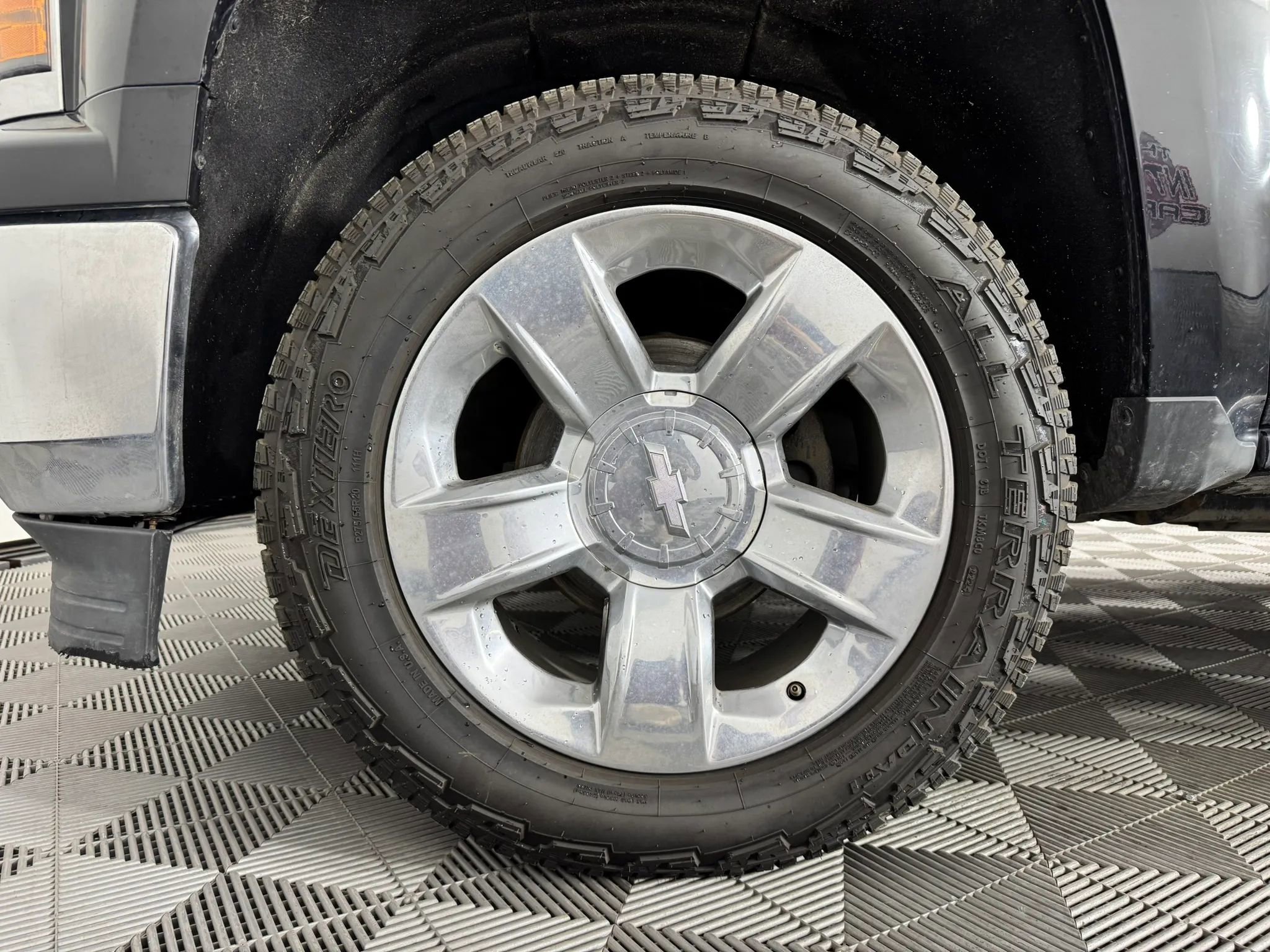 Used 2014 Chevrolet Silverado 1500 LTZ Z71 w/ LTZ Plus Package AWD/4WD image 45