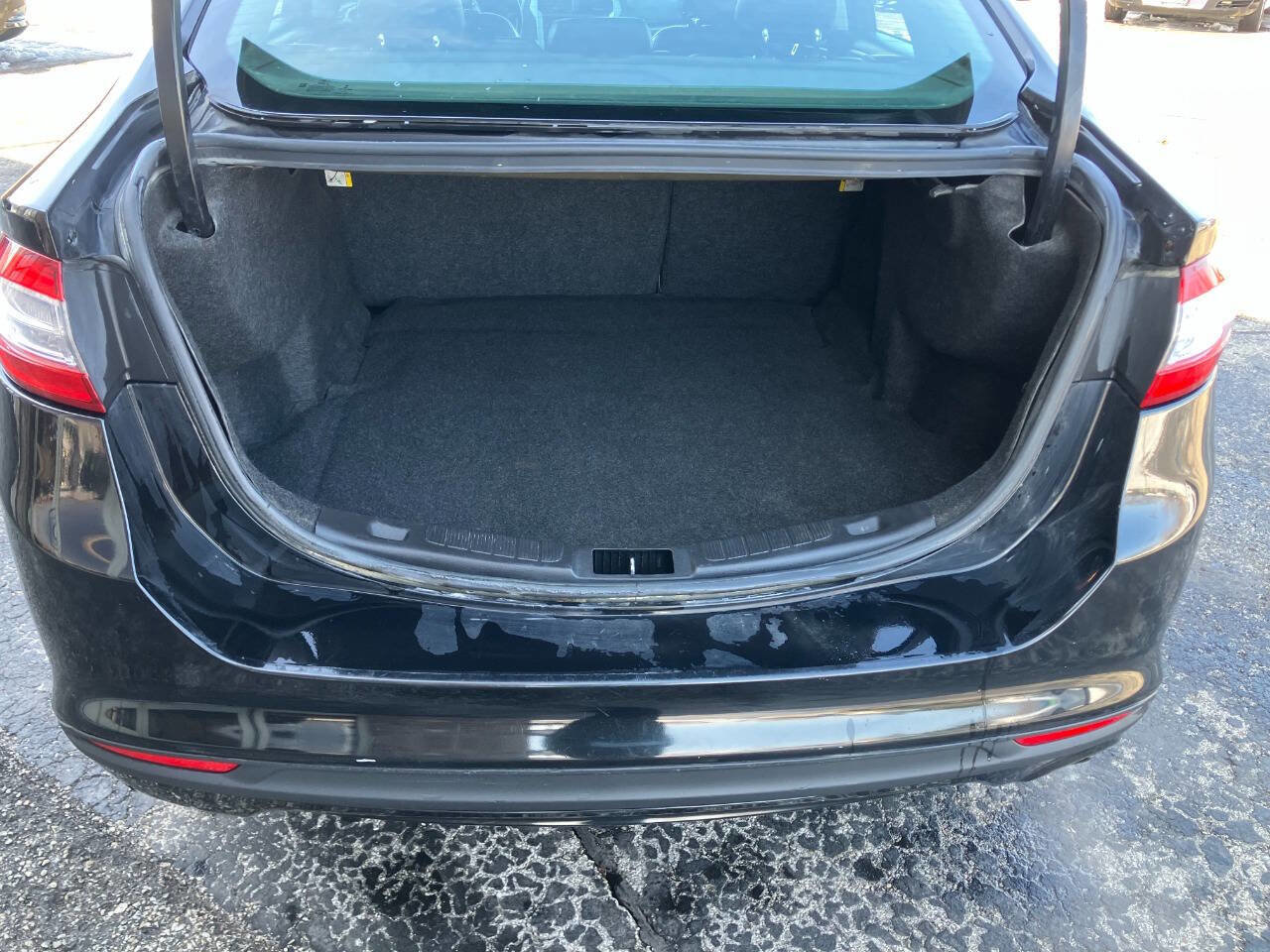 Used 2013 Ford Fusion SE image 21