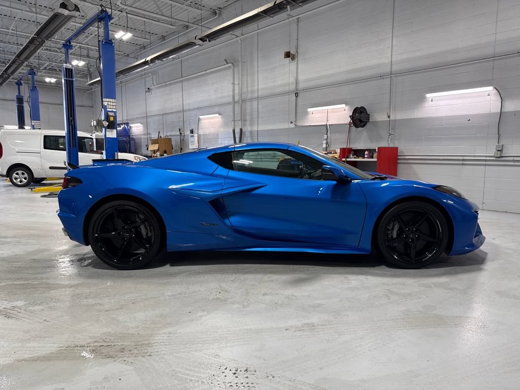 New 2026 Chevrolet Corvette E-Ray AWD/4WD image 36