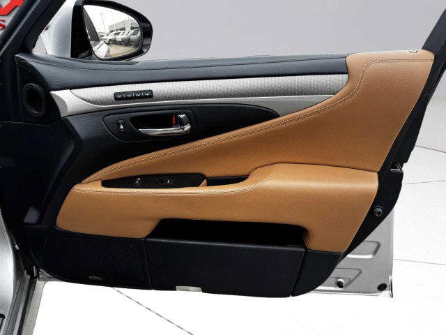 Used 2014 Lexus LS 460 image 56