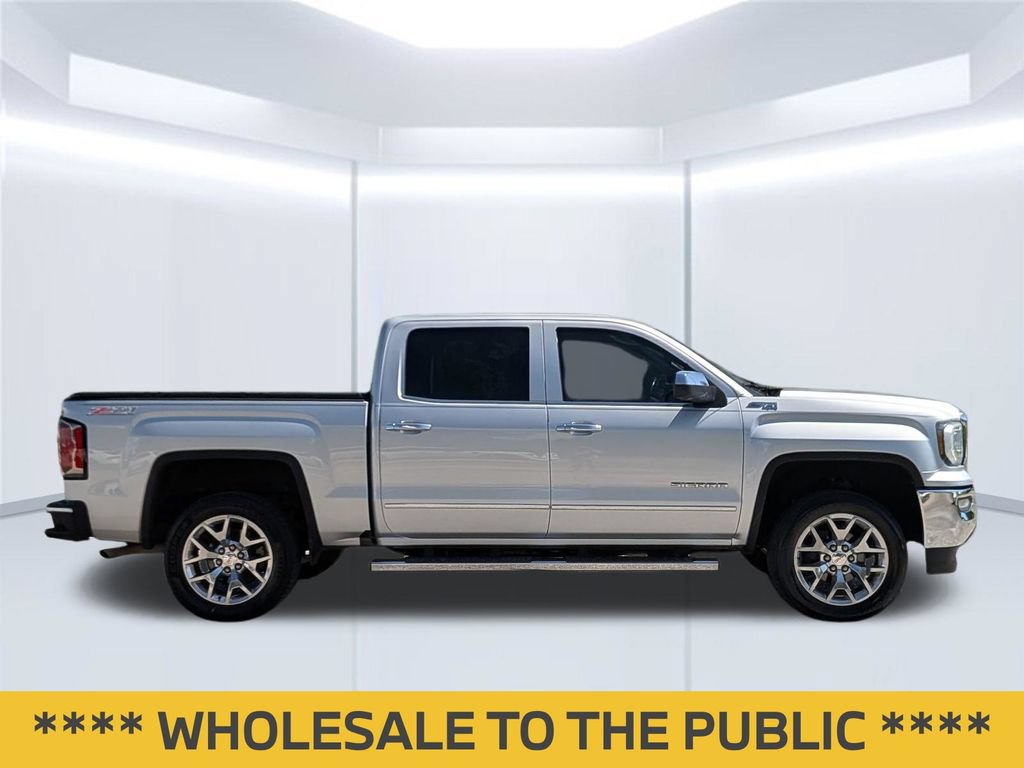 Used 2018 GMC Sierra 1500 SLT w/ SLT Premium Package AWD/4WD image 9