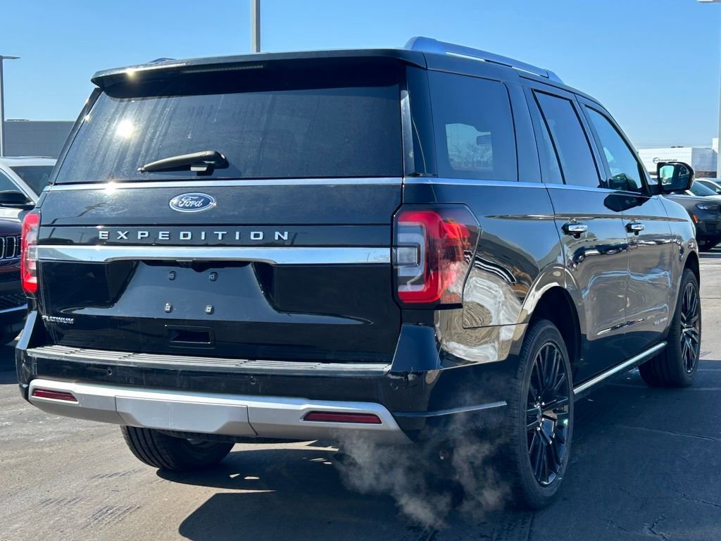 Used 2023 Ford Expedition Platinum image 7