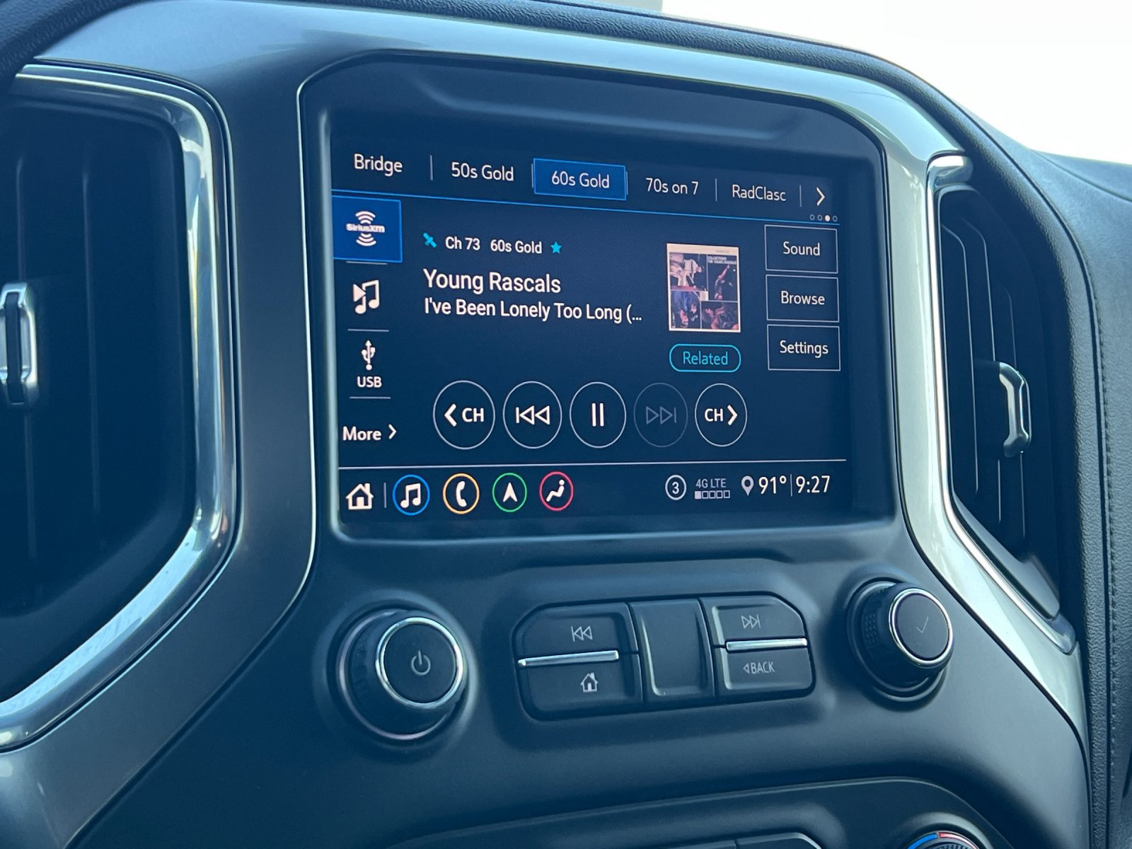 Used 2020 Chevrolet Silverado 3500 LTZ w/ LTZ Premium Package AWD/4WD image 17