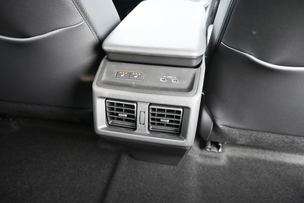 New 2026 Toyota bZ Woodland AWD/4WD image 17