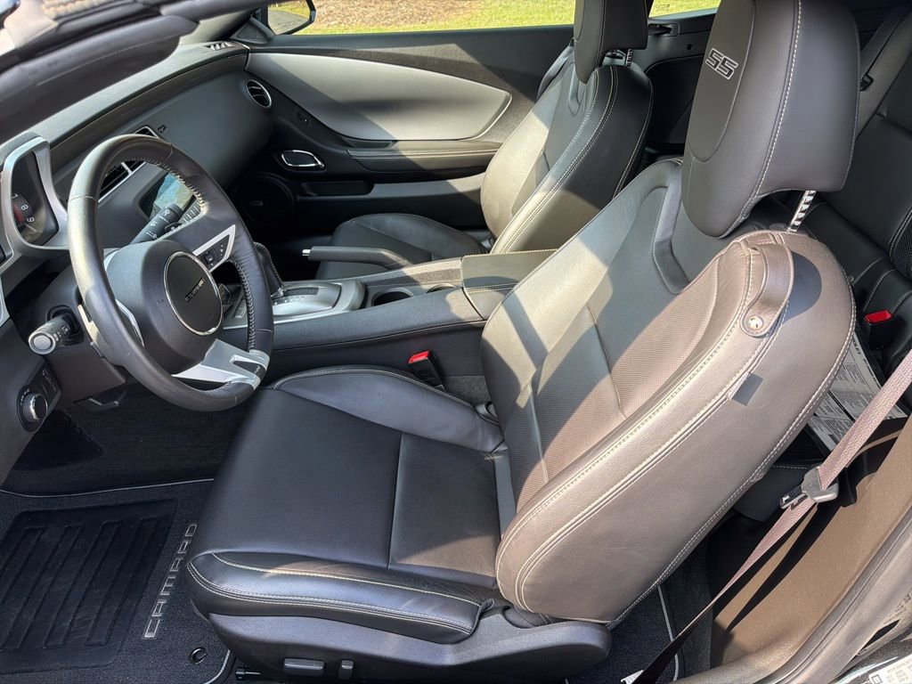 Used 2011 Chevrolet Camaro SS w/ RS Package image 6