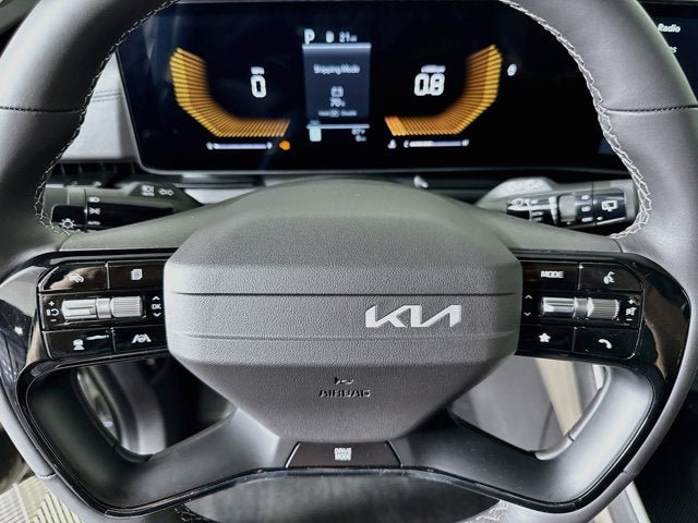 New 2027 Kia Carnival FWD image 12