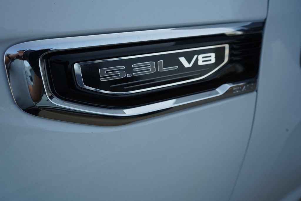 Used 2025 GMC Sierra 1500 SLT RWD image 9