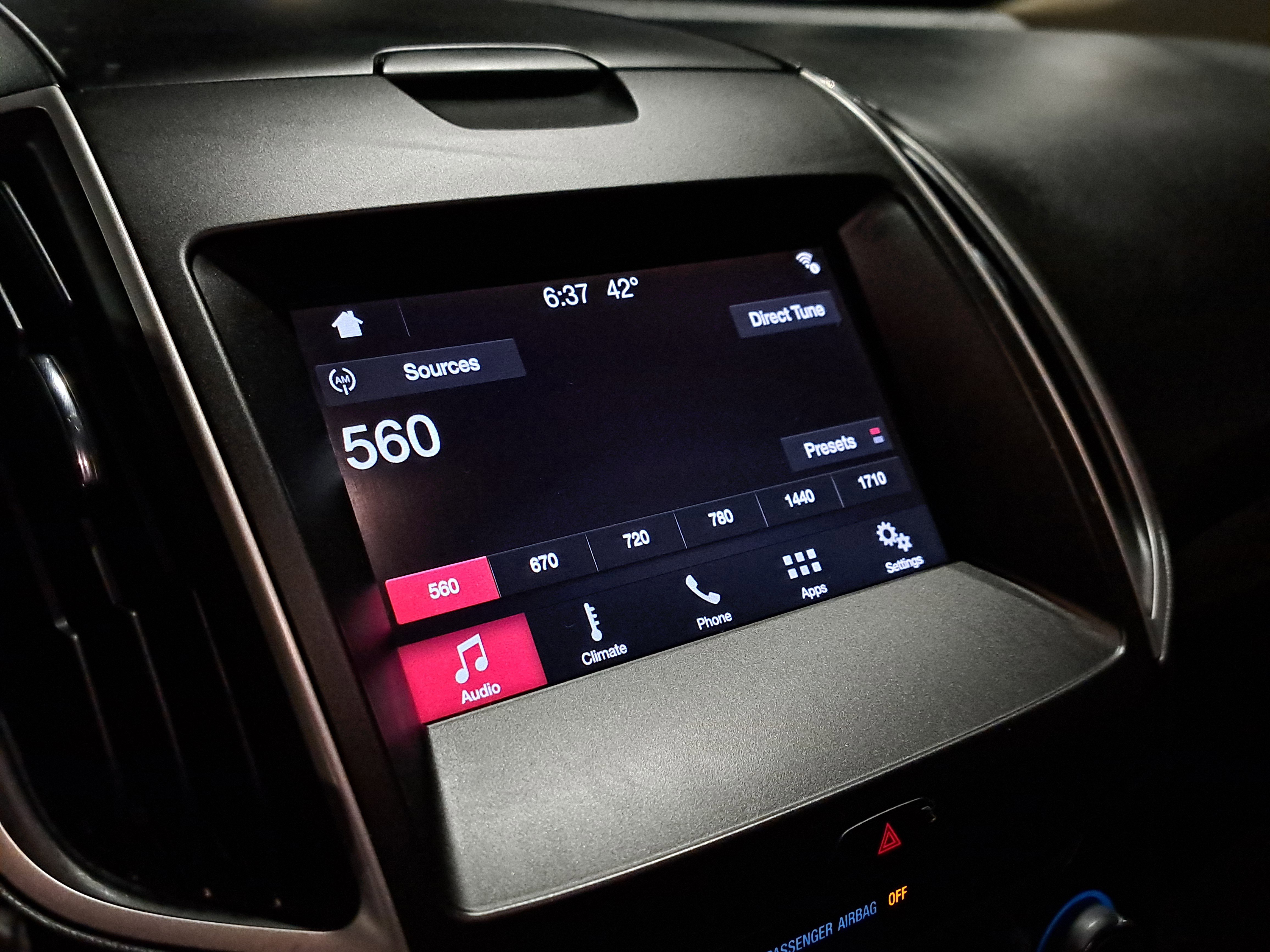 Used 2016 Ford Edge SEL w/ Equipment Group 201A image 28